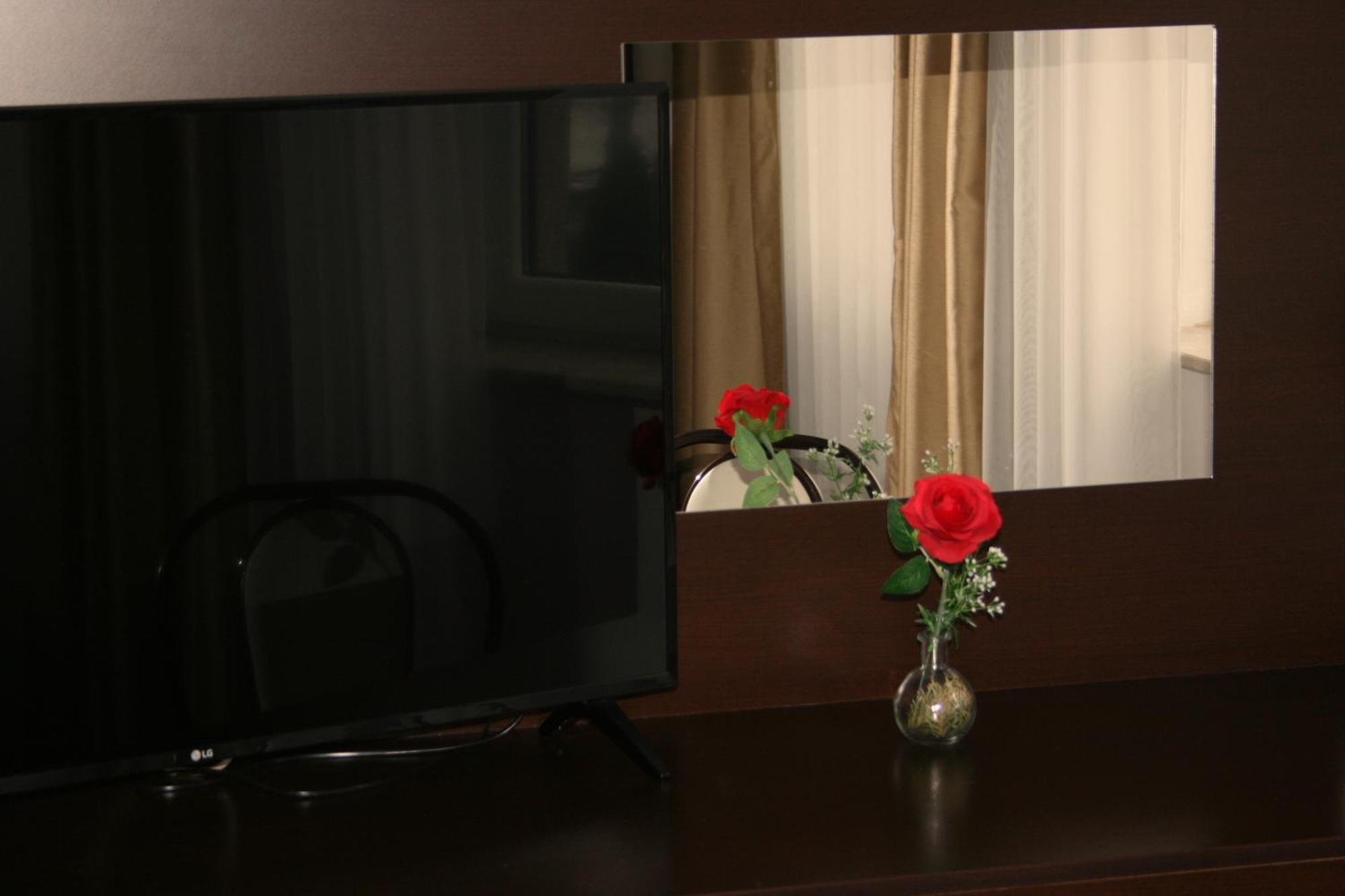 קרקוב Hotel Junior 2 מראה חיצוני תמונה