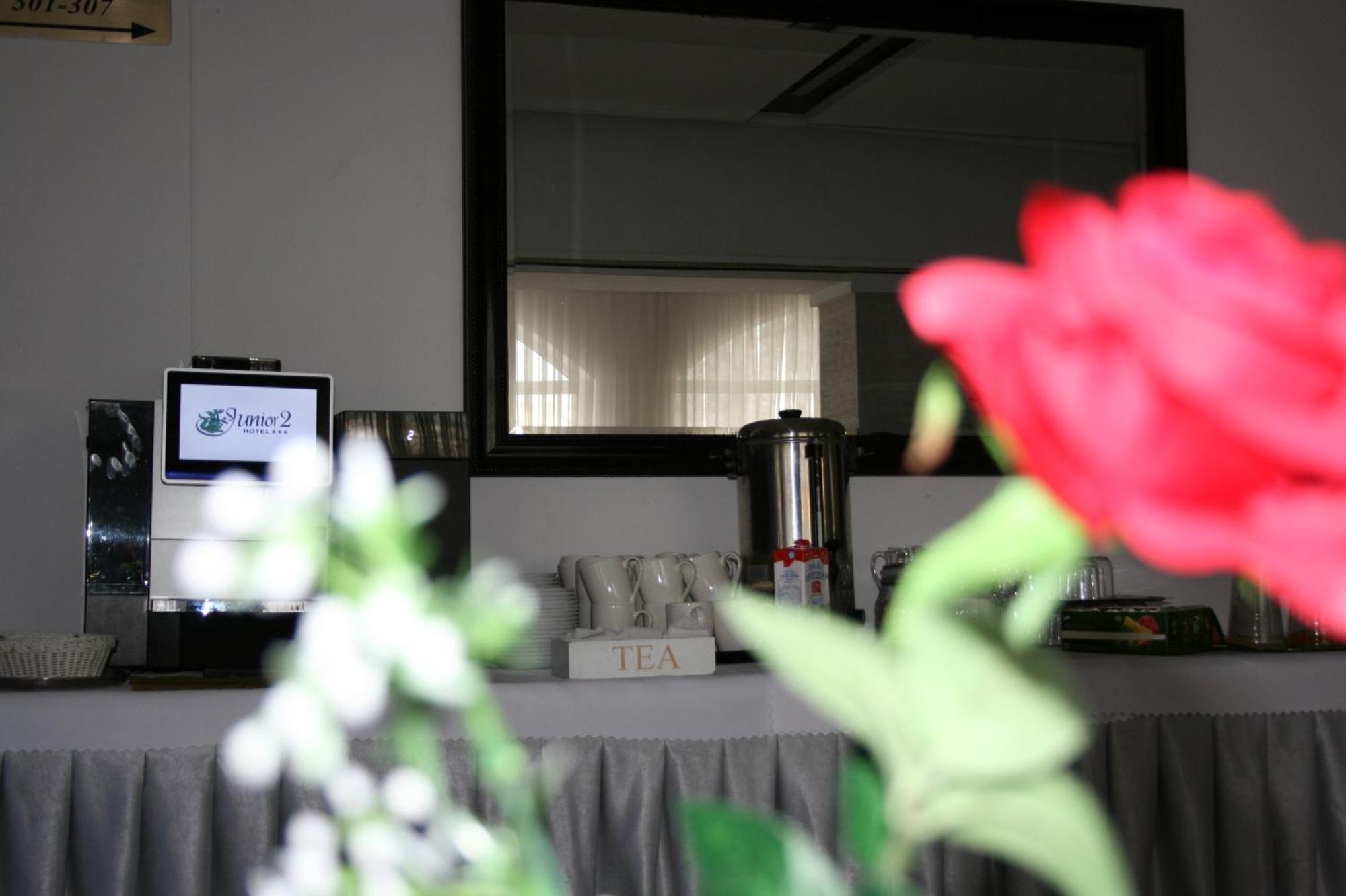 קרקוב Hotel Junior 2 מראה חיצוני תמונה