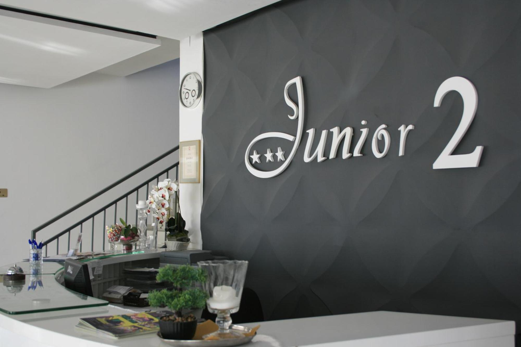 קרקוב Hotel Junior 2 מראה חיצוני תמונה